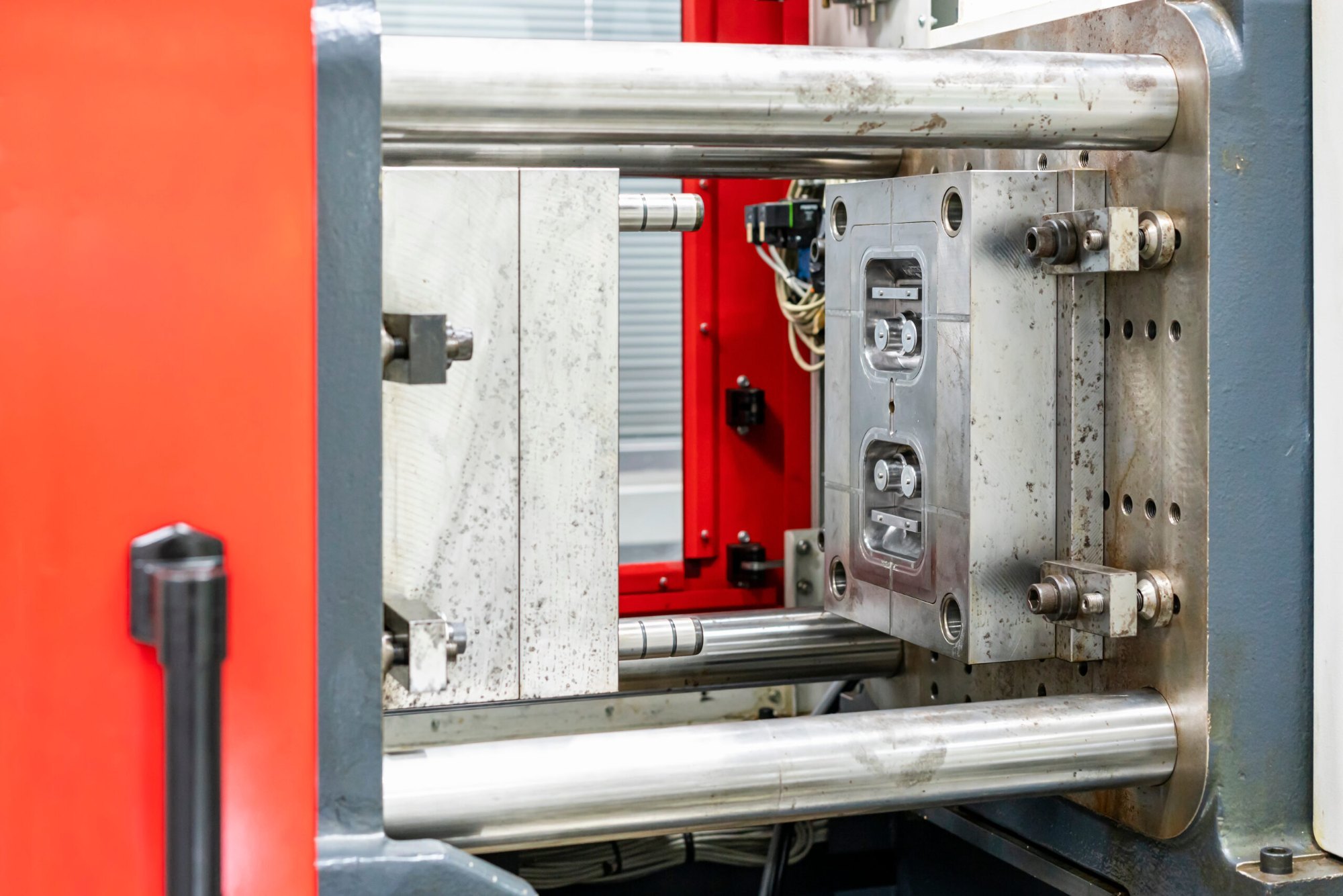 Zinc & Aluminum Pressure Die Casting